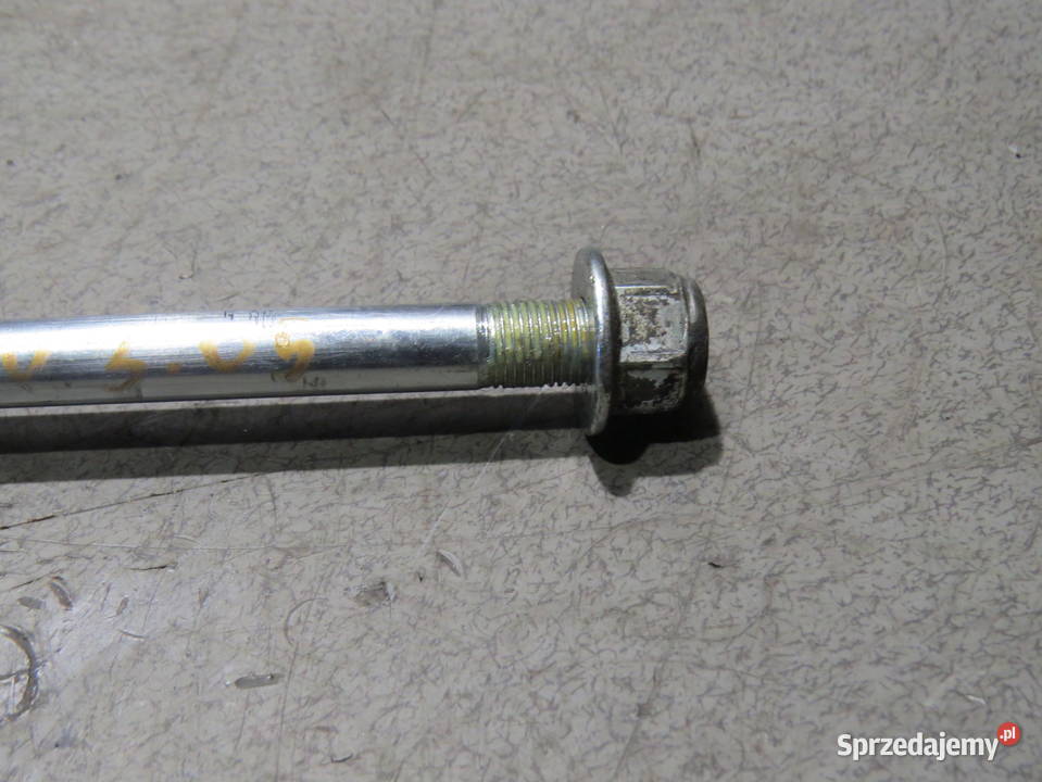 SUZUKI BURGMAN K7 125 150 200 OŚ OŚKA ŚRUBA KOŁA Łódź sprzedam
