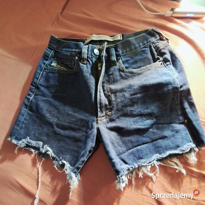 Szorty jeansowe Siekowo