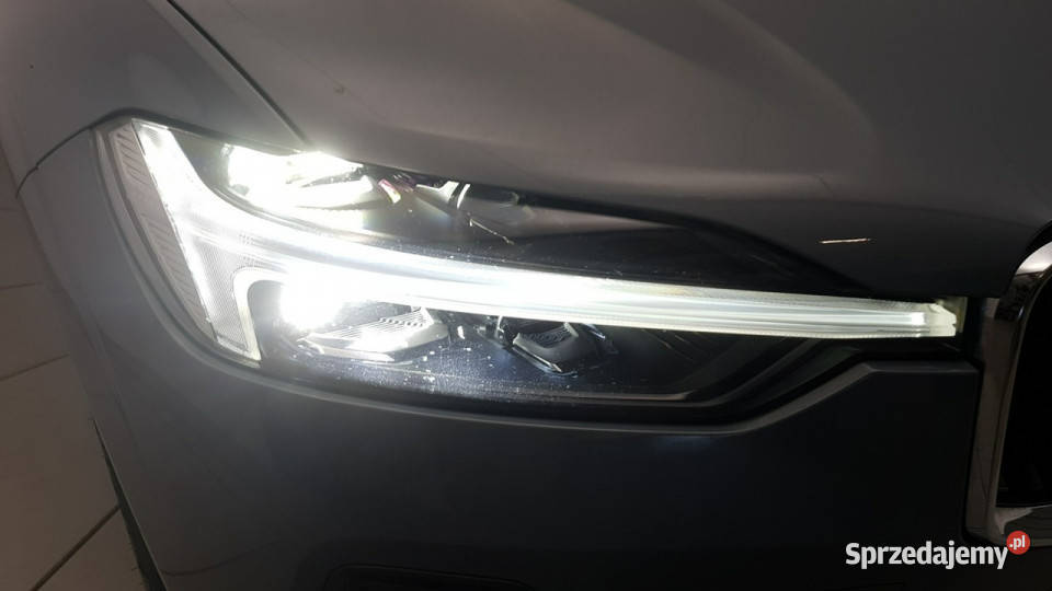 Volvo XC 60 B4 B Core aut Z Polskiego Salonu