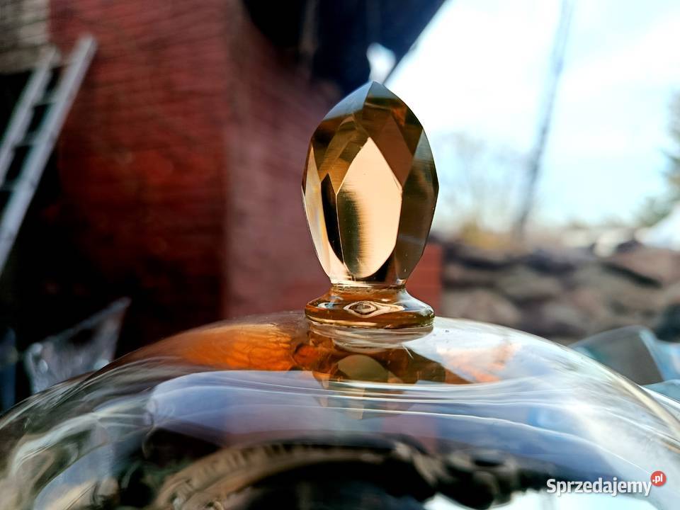 Stara uranowa bombonierka szkatułka Klenica