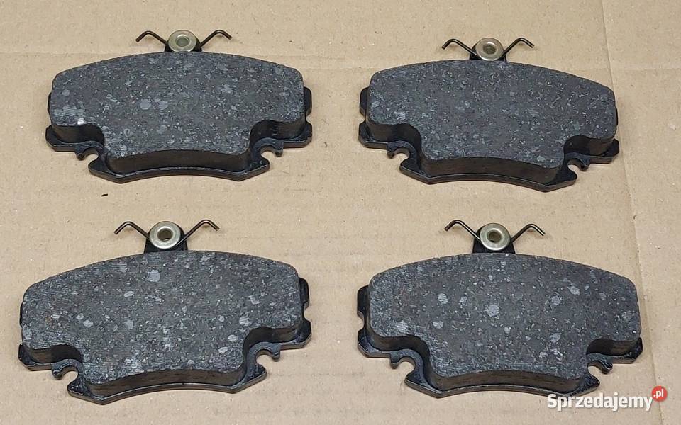 KLOCKI PRZÓD PEUGEOT 106 205 309 RENAULT R5 9 11 klocki