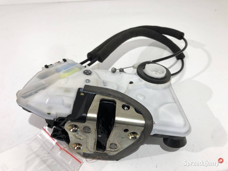 ZAMEK DRZWI PRAWY PRZÓD TOYOTA CHR Crossover