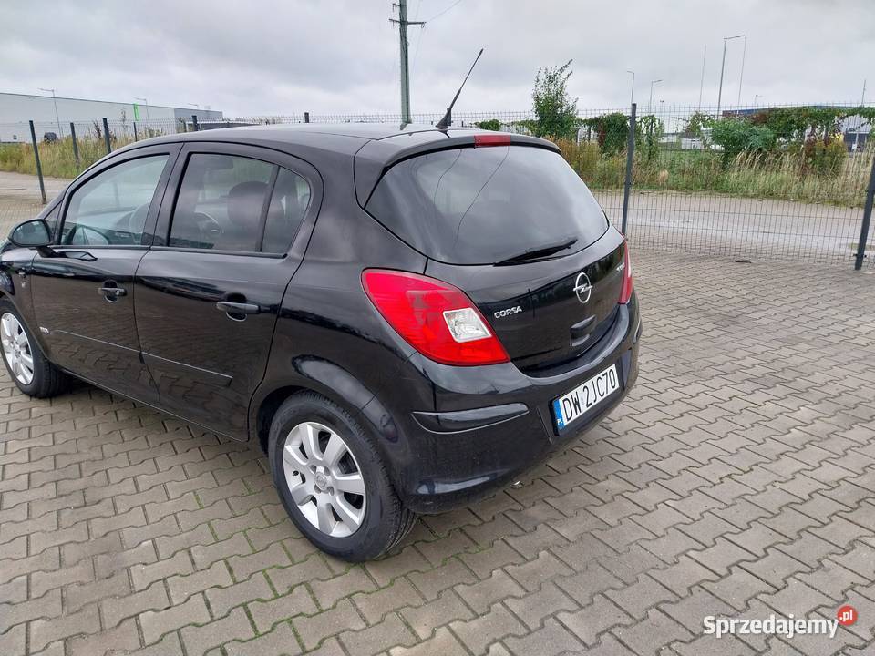 OPEL CORSA 12 benzyna 2010 R Corsa