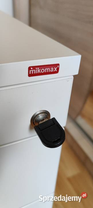 Kontenerek mikomax używany stan idealny