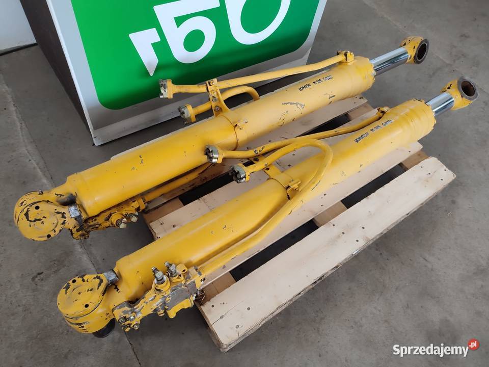 Siłownik hydrauliczny 70701XZ870 Komatsu PC228 sprzedam