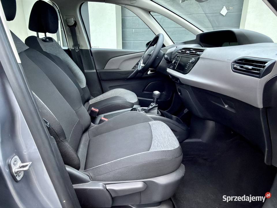 Citroen SpaceTourer 12 130 światła przeciwmgielne śląskie Zbrosławice