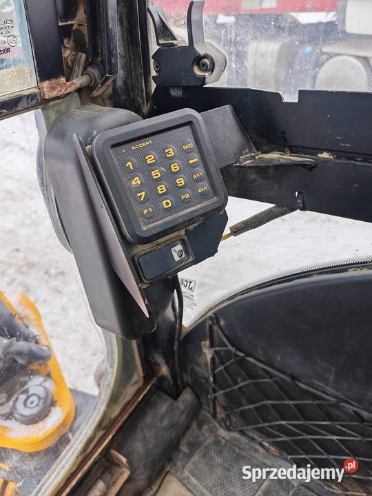 JCB 8026 OKAZJA 2021 Minikoparka Rok produkcji 2021