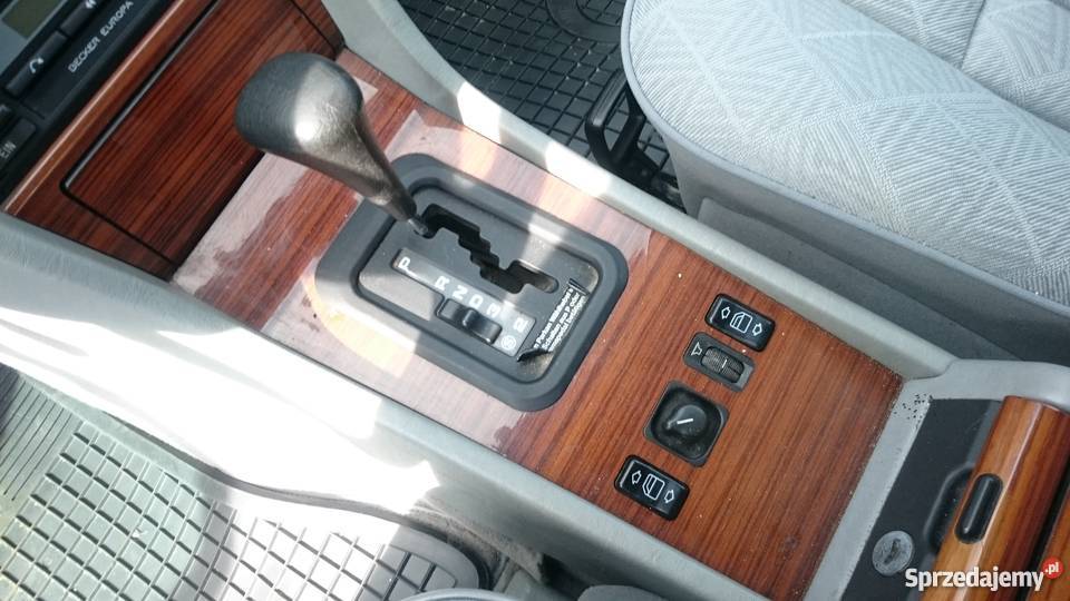 Prawdziwy MERCEDES E-klasa