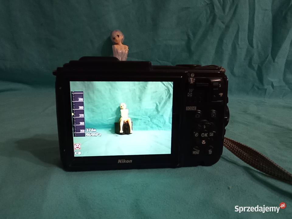 Nikon Coolpix AW130 Obowiązkowe wyposażenie na śląskie Katowice