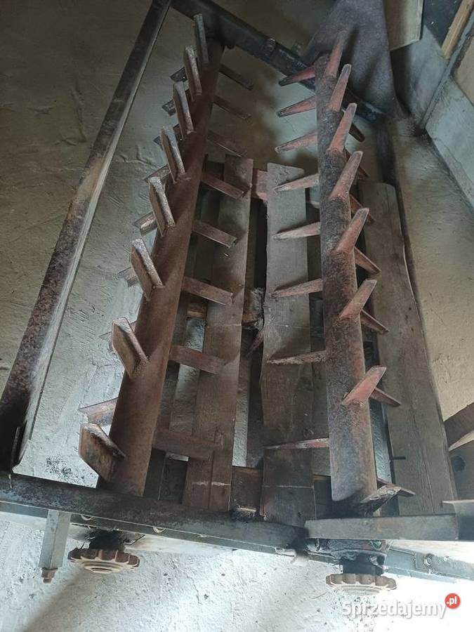 Części do rozrzutnika obornika czarna Zamość sprzedam