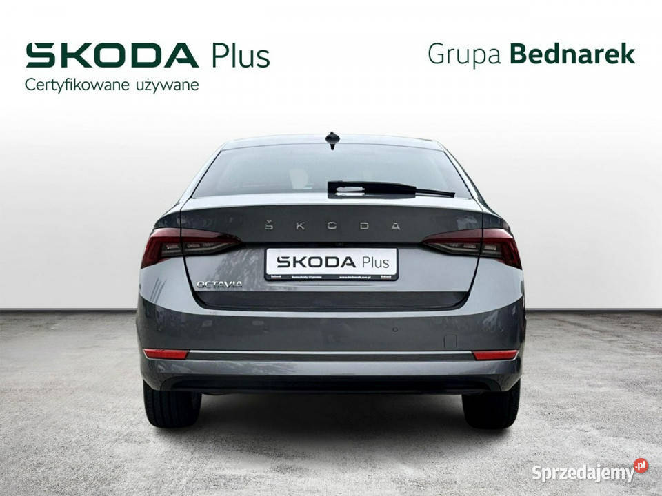 koda Octavia Bezwypadkowy Salon Polska Serwis lakier metallic Łódź