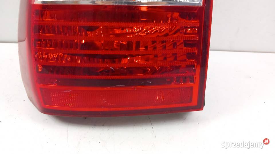 KIA SPORTAGE II LAMPA TYŁ LEWA Zbierkowo