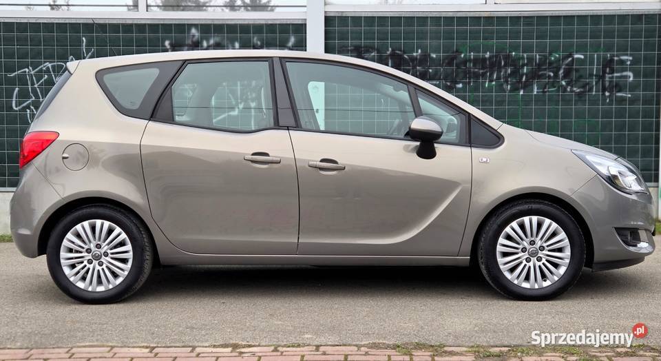 Opel Meriva 14 Turbo 120 2014r LIFT COSMO NAVI Humniska sprzedam