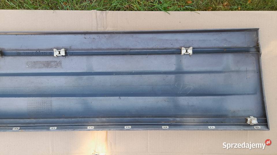 LISTWA DRZWI LEWYCH MERCEDES W124 COUPE Goleniów