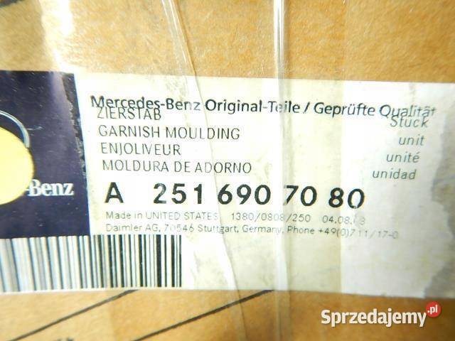 LISTWA ZGARNIAJĄCA PRAWY TYŁ MERCEDES W251 osobowe sprzedam