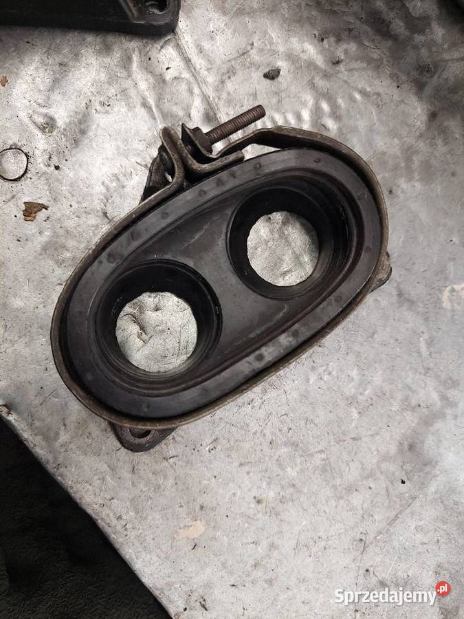 Suzuki GSX 550 króćce ssące dolot dolotowe Jelenia Góra