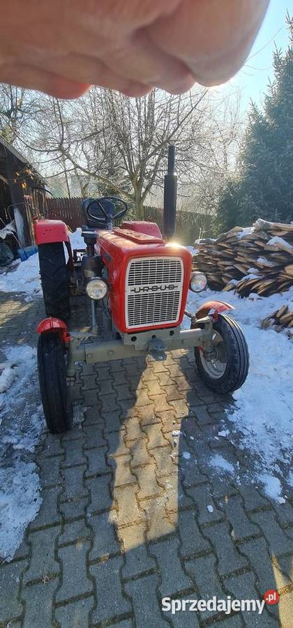 Ciągnik URSUS C330