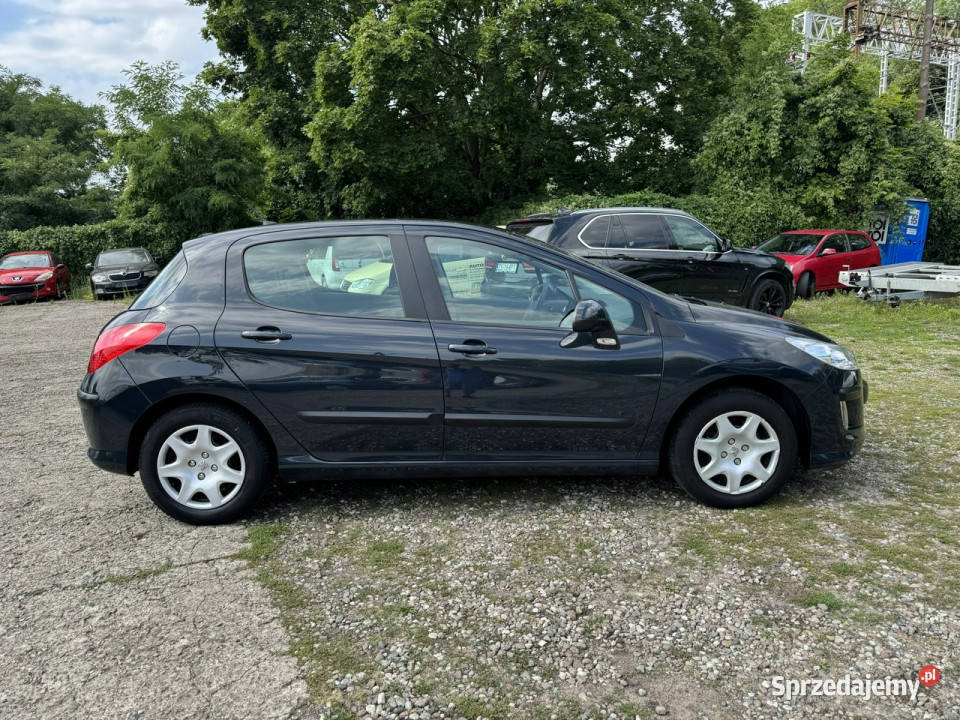 Peugeot 308 14 VTi95BezwypadkowyPierwszy
