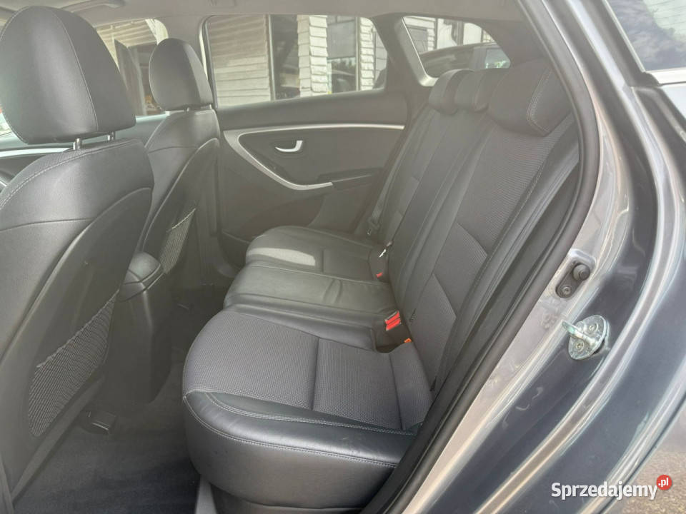 Hyundai i30 Hyundai i30 II KOMBI 16 CRDi 110 i30 pomorskie