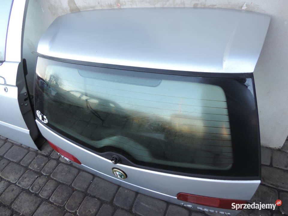 ALFA ROMEO 145 TYLNA KLAPA BAGAŻNIKA 3D HB 612A małopolskie Nowy Sącz