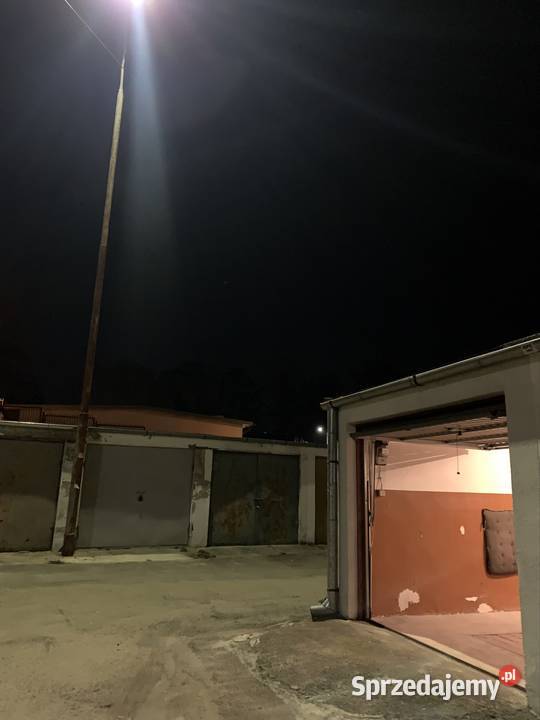 Garaż Mickiewicza Ostrowiec Świętokrzyski