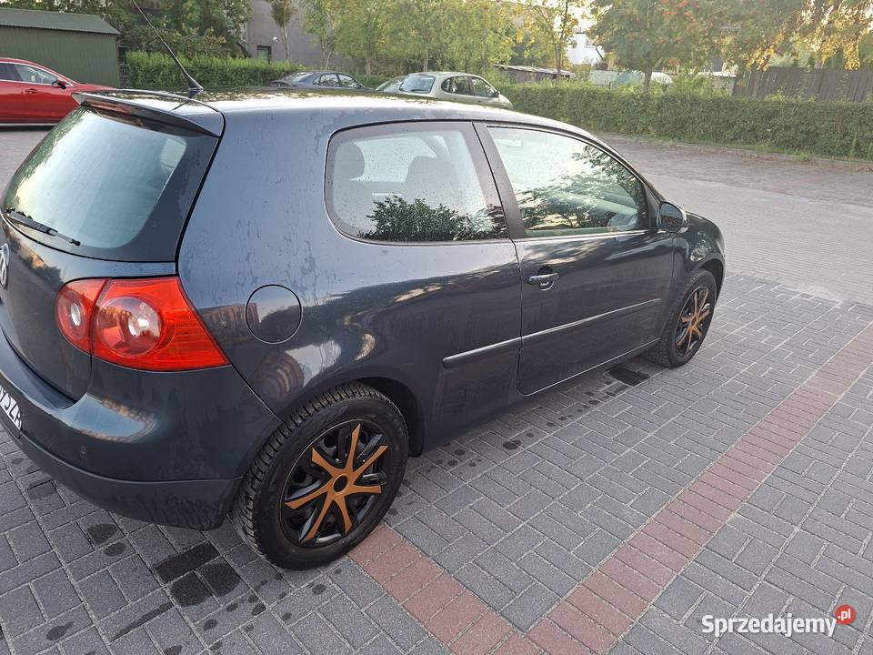 Sprzedam Volkswagen Golf 5 CD