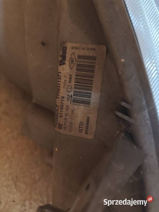 Sprzedam lampy przednie do NowanaMaster Trafić Gniezno