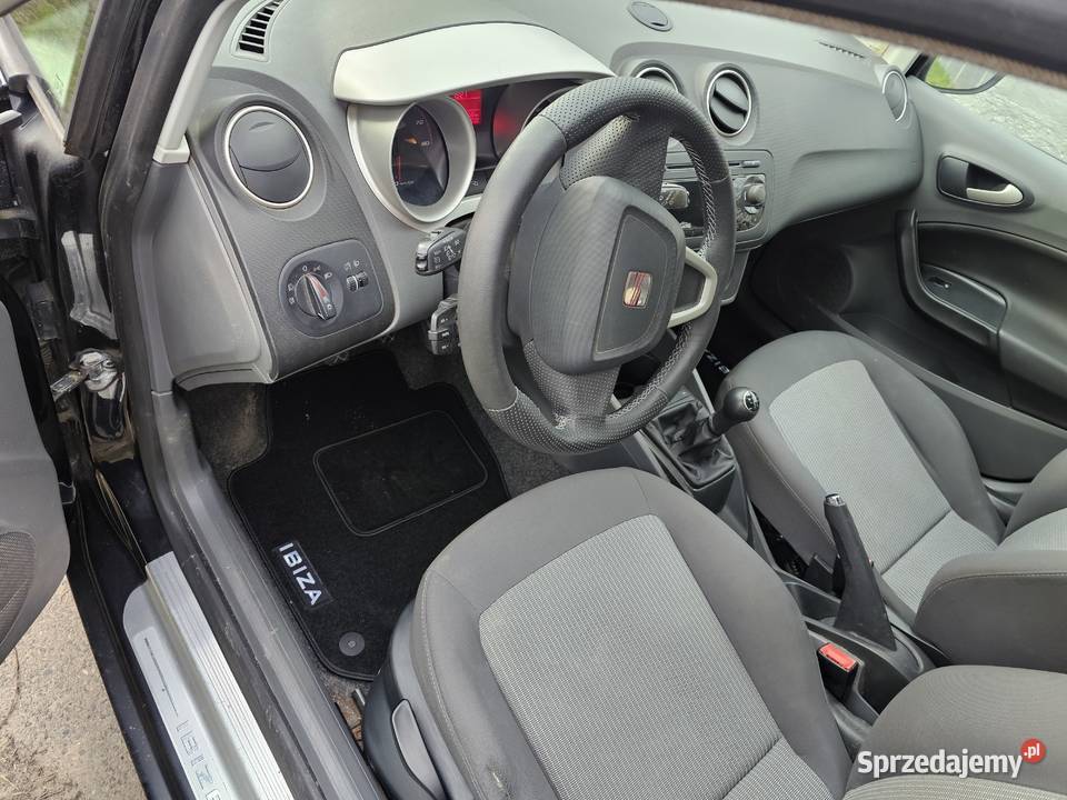 Seat Ibiza 2011r 14 86 4cylindry Klima Hak Radom