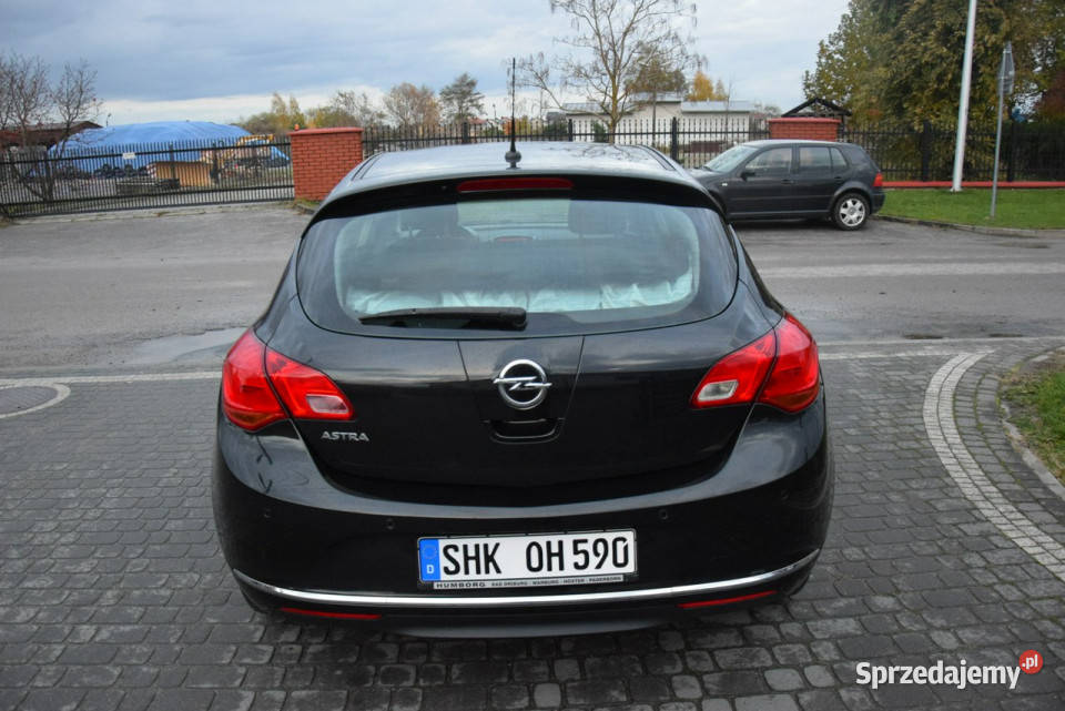 Opel Astra 14B 2014R 134 Navi Sprowadzony podkarpackie Majdan Sieniawski