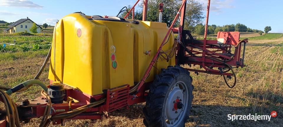 Opryskiwacz ciągany Woprol 1200 l 15m uszkodzony Kraśnik