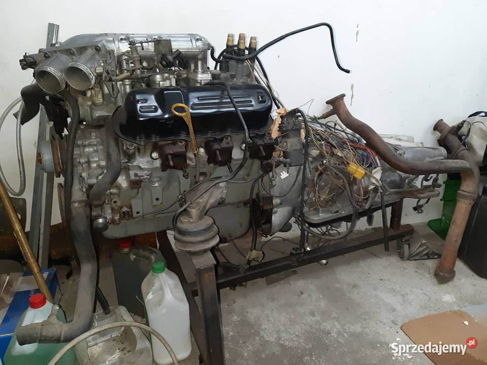 Silnik 29 EFI skrzynia aut Rok produkcji 1989