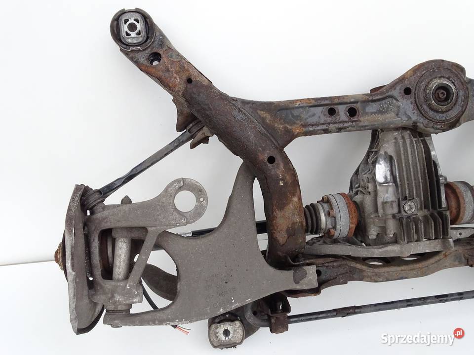 BELKA ZAWIESZENIE TYŁ SANKI KPL 20 27 30 TDI