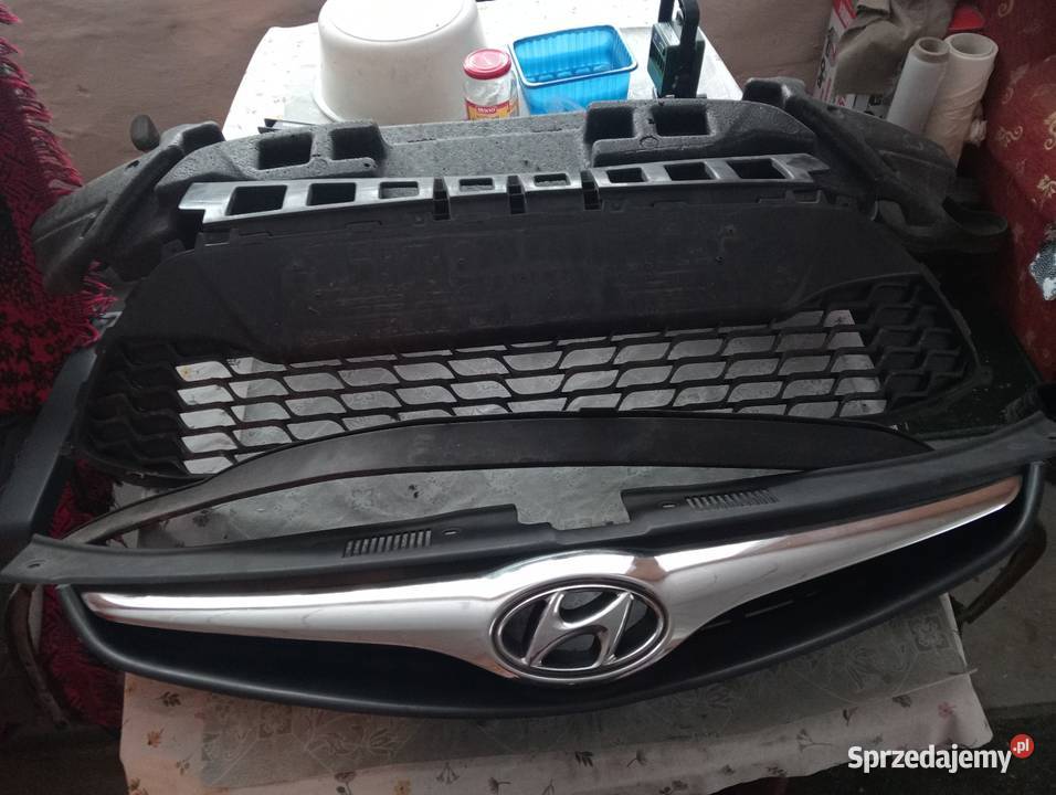 Części zderzaka przedniego Hyundai i30 2010 lift Krzepczów