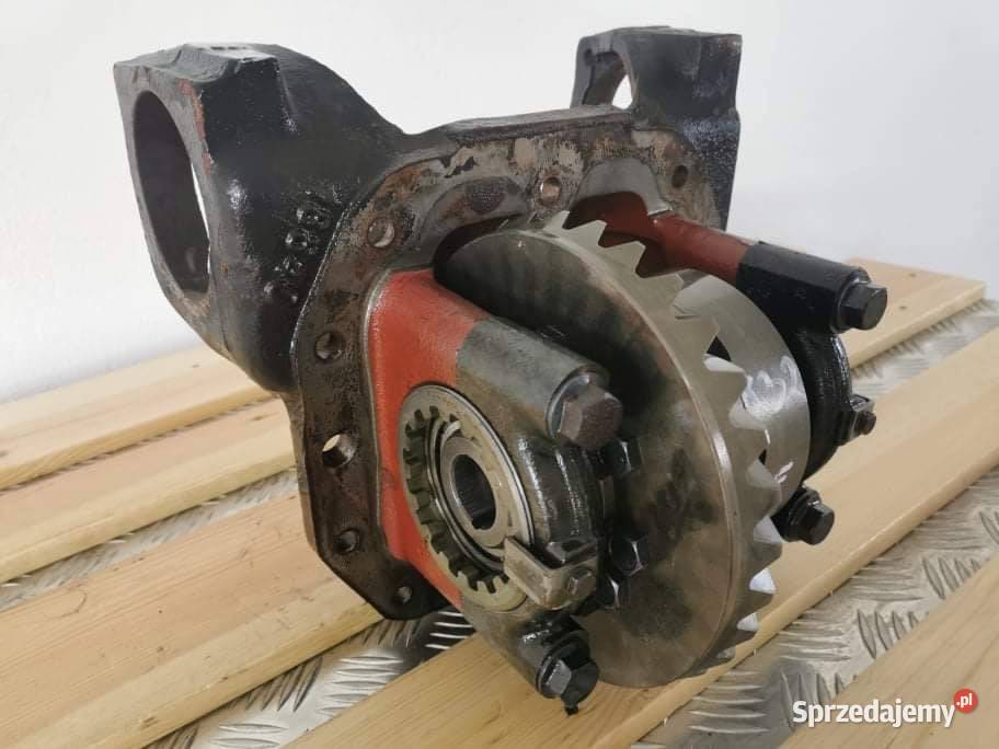 Case IH 5130 Wałek ataku Koło talerzowe Carraro