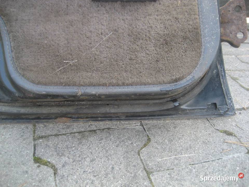 nissan terrano I 8795r drzwi tył lewe osobowe Rakoniewice