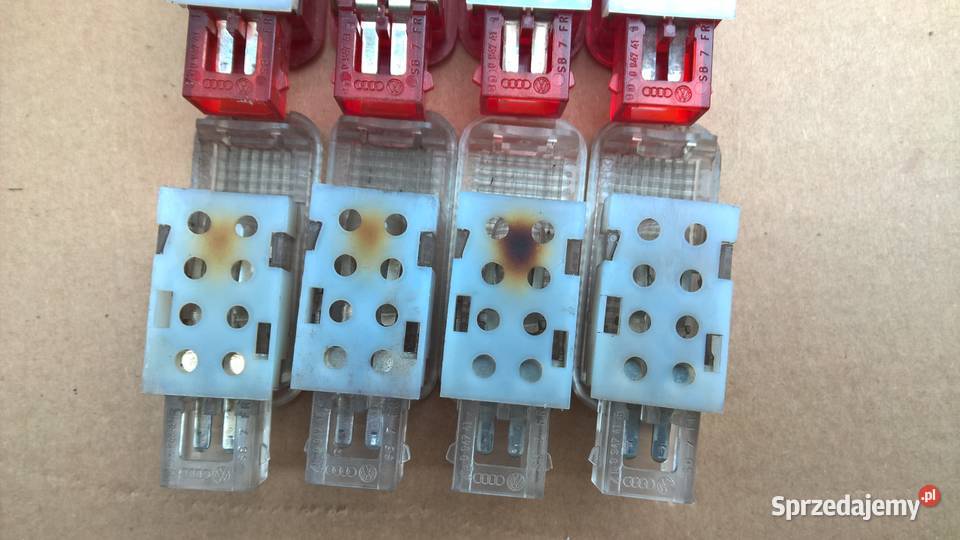 Lampka boczka drzwi Audi a6 c5 a4 a3 4xbiała Chełm