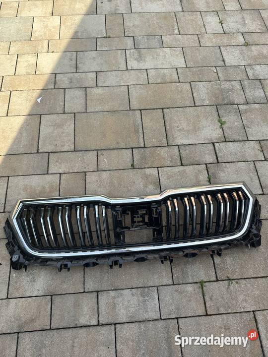 Skoda Kodiaq atrapa GriLL chrom osobowe