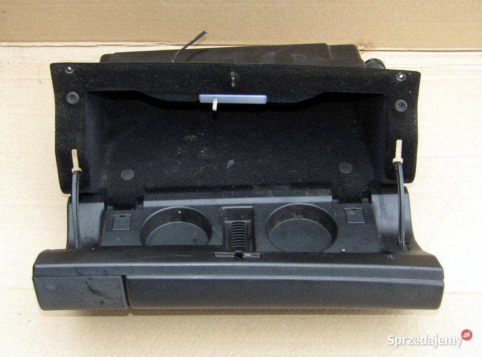 SCHOWEK PASAŻERA MERCEDES EKL W210 A2106890091 Mysłaków sprzedam