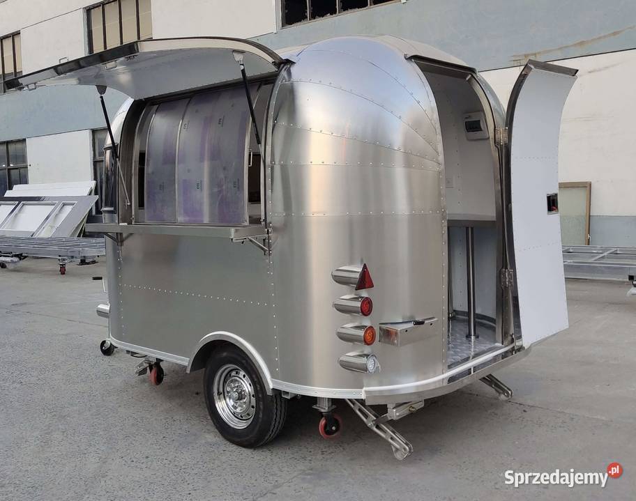 Przyczepa gastronomiczna Food truck