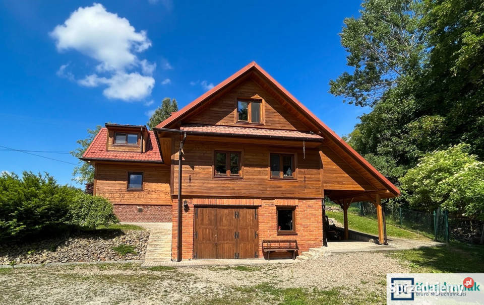 sprzedaży domu wolnostojącego 180m2 Korczyna