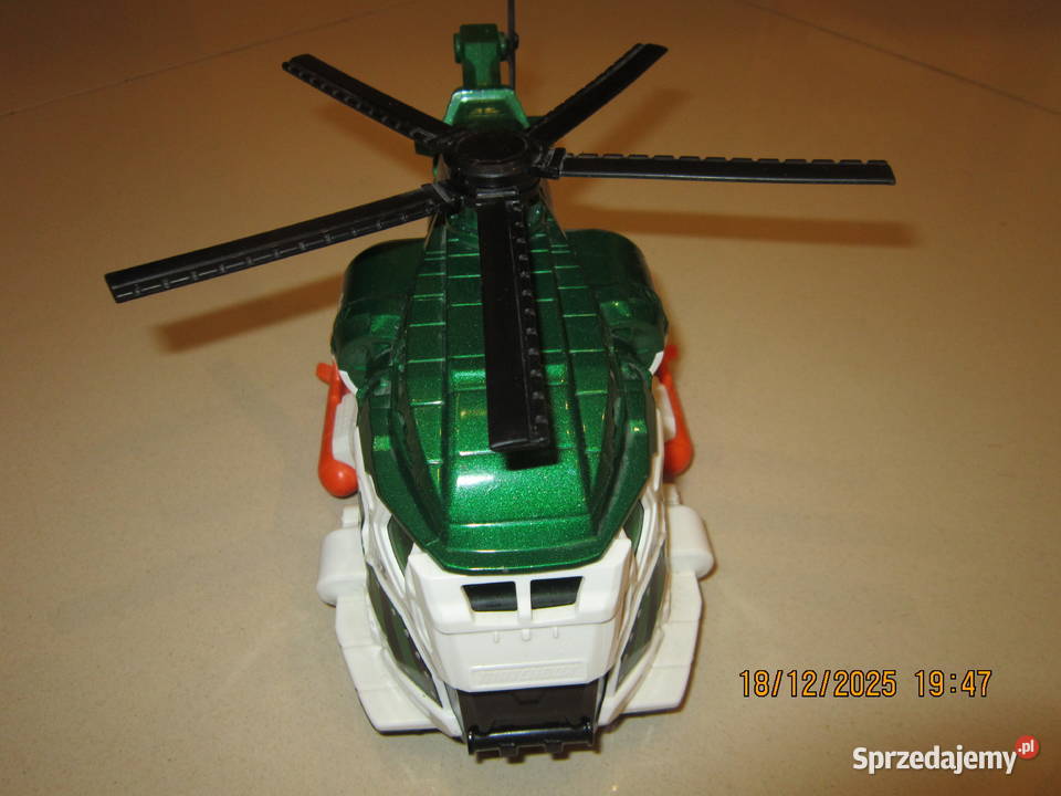 Helikopter transportowy Samochody i pojazdy Warszawa sprzedam