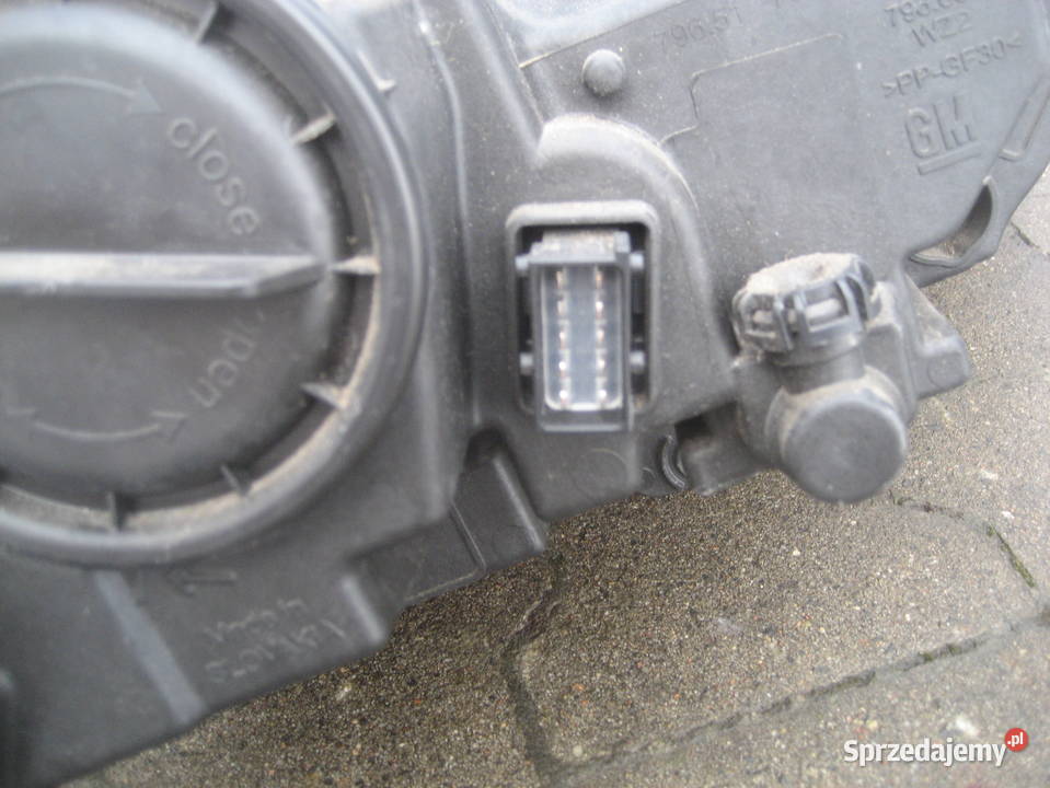 opel astra V k lift 1921r lampa przód lewa led Rakoniewice