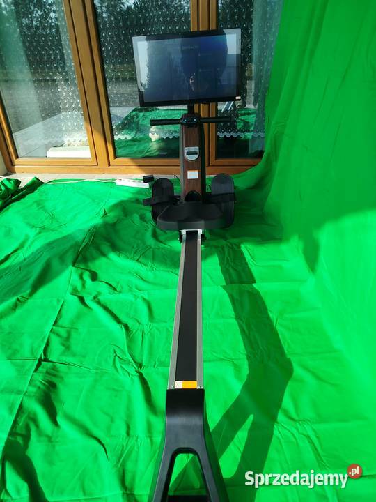 Wioślarz z monitorem