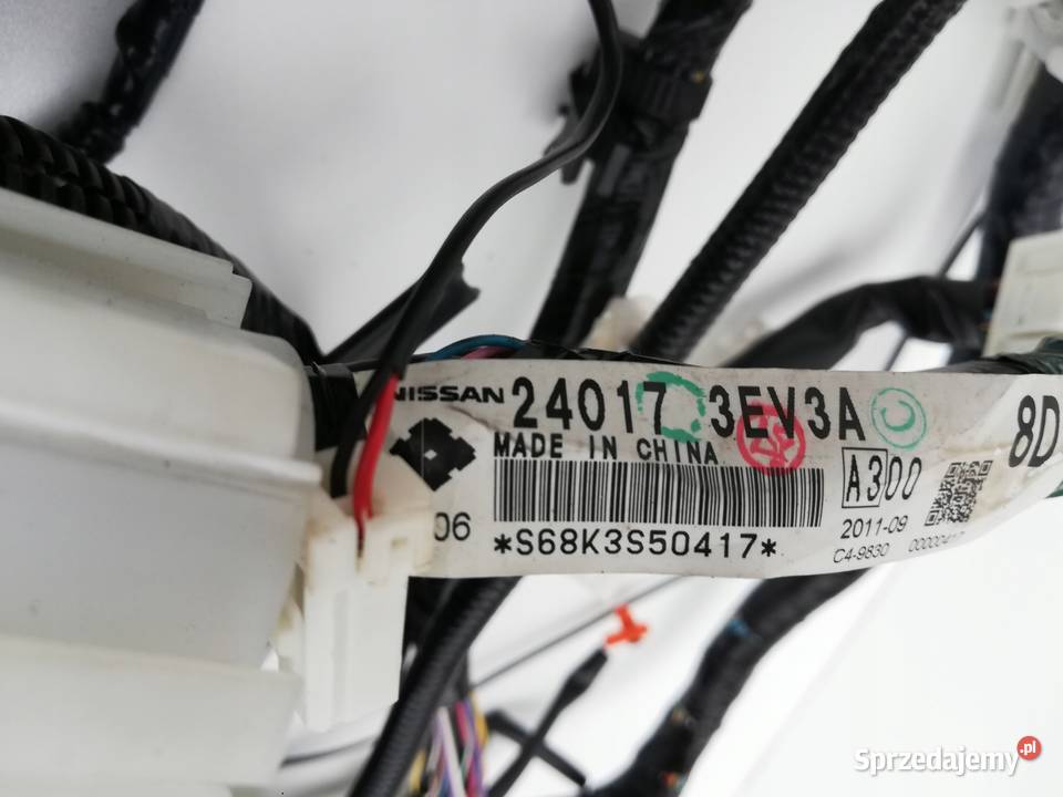 WIĄZKA INSTALACJA WNĘTRZA INFINITI QX70 FX30d Części Nowy Tomyśl