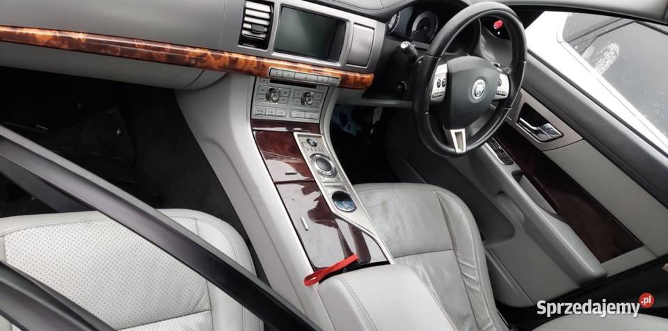 Jaguar xf x250 2009 PEC przód części lampy Halinów