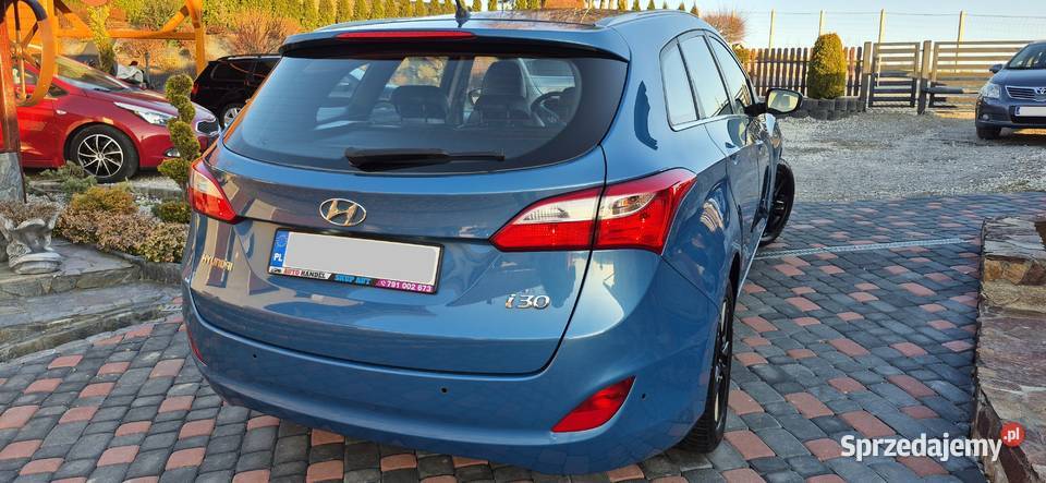 HYUNDAI I30 16 BENZYNA KEYLESS SKÓRY LED 2x PDC Tarnów