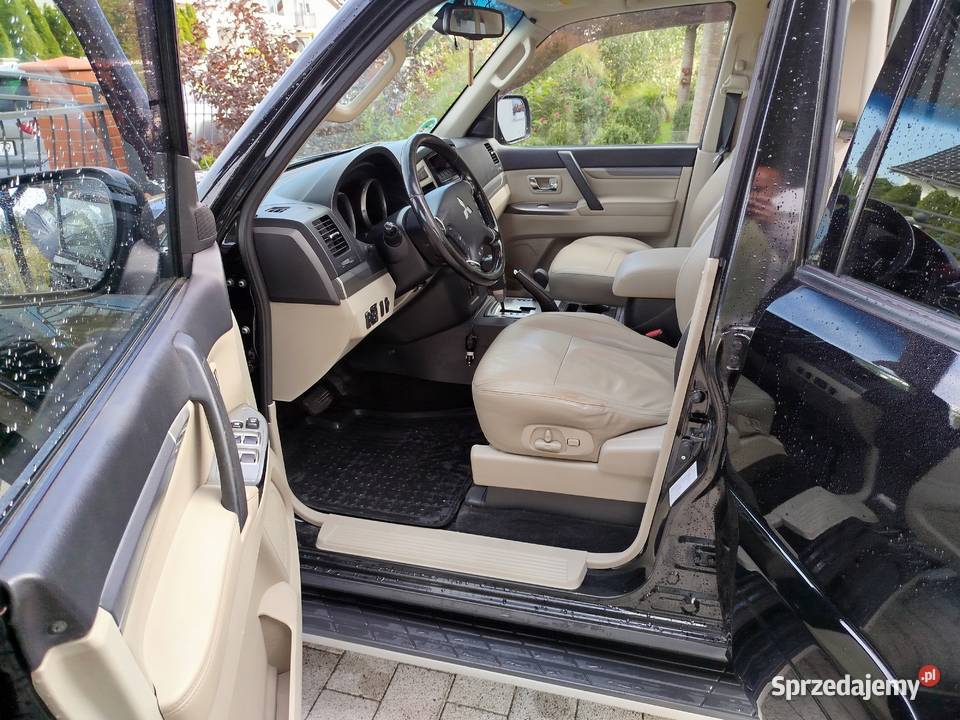 Mitsubishi Pajerojasne skóryFaktura VAT 130000km Samochody osobowe Wrocław