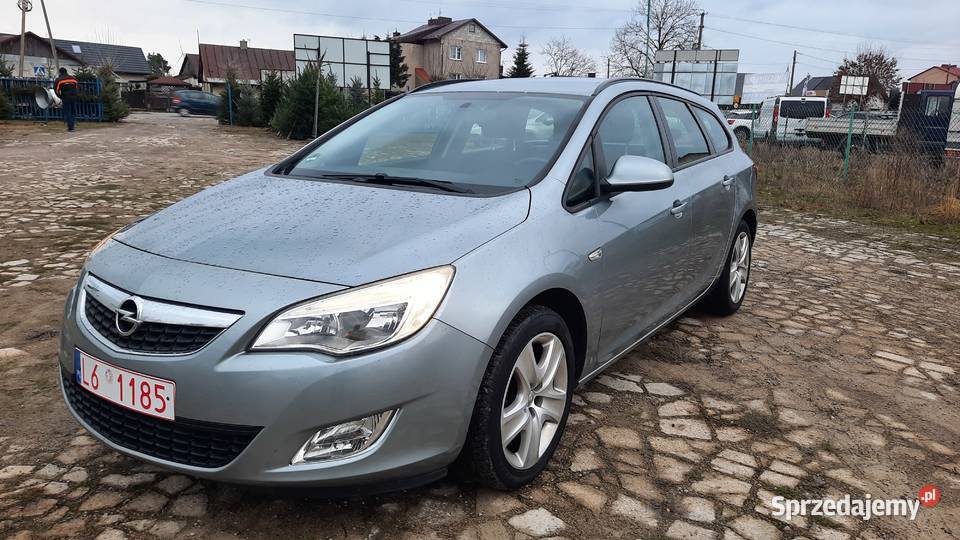 Opel Astra Sports Tourer 14 16V Turbo benzyna Kraśnik