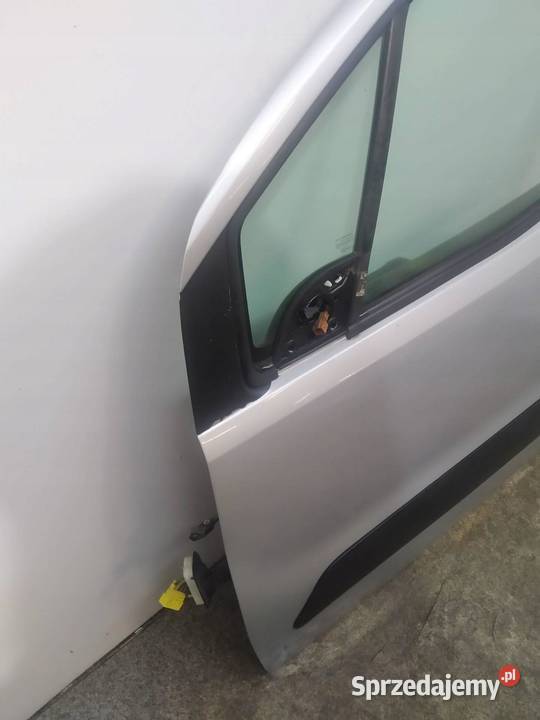 DRZWI LEWE PRZÓD EZRC Citroen Berlingo II 2008