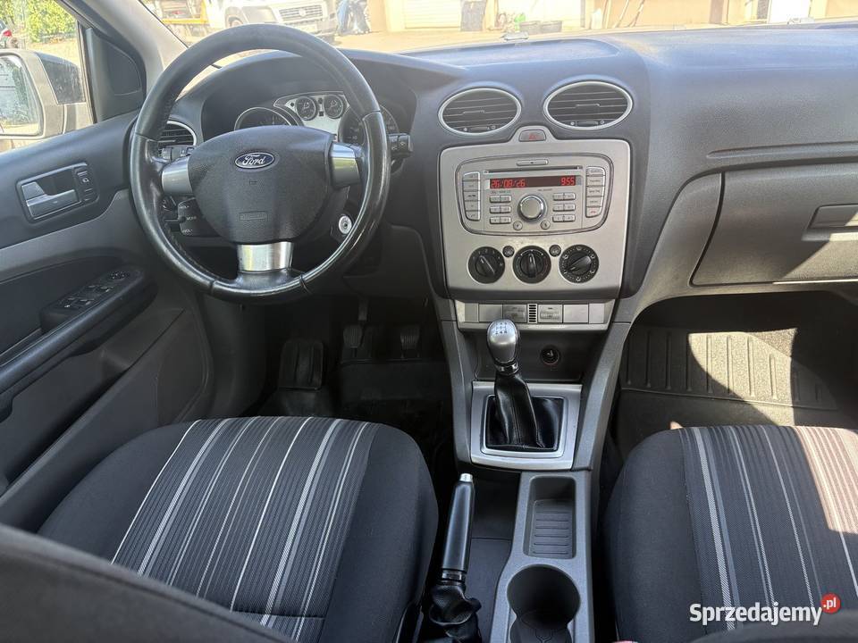 Ford Focus 16 Benzyna 100 Klimatyzacja Alufelgi Dolna Grupa